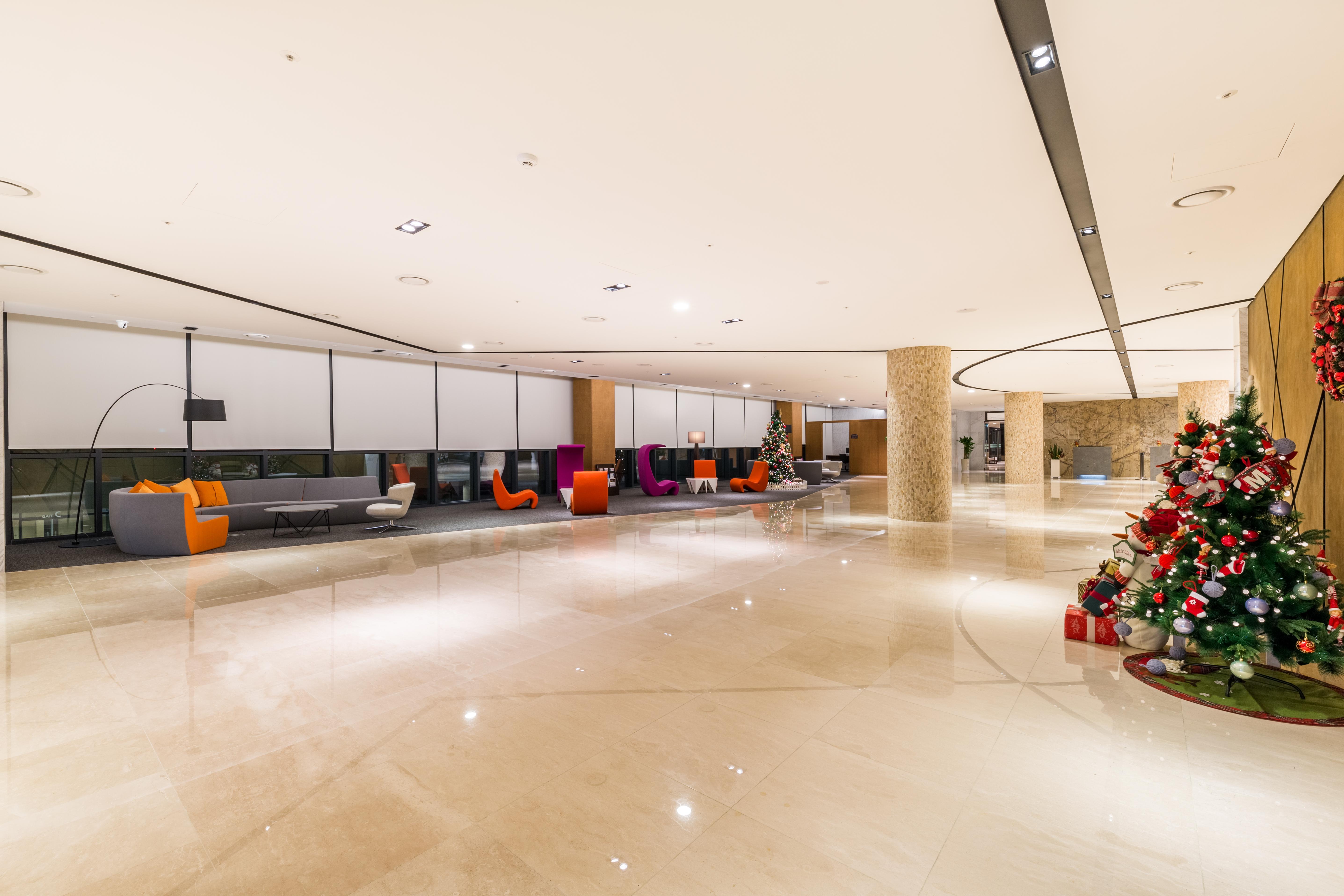 Howard Johnson By Wyndham Incheon Airport Екстер'єр фото
