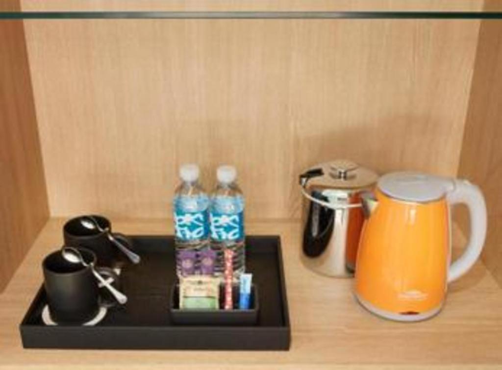 Howard Johnson By Wyndham Incheon Airport Екстер'єр фото